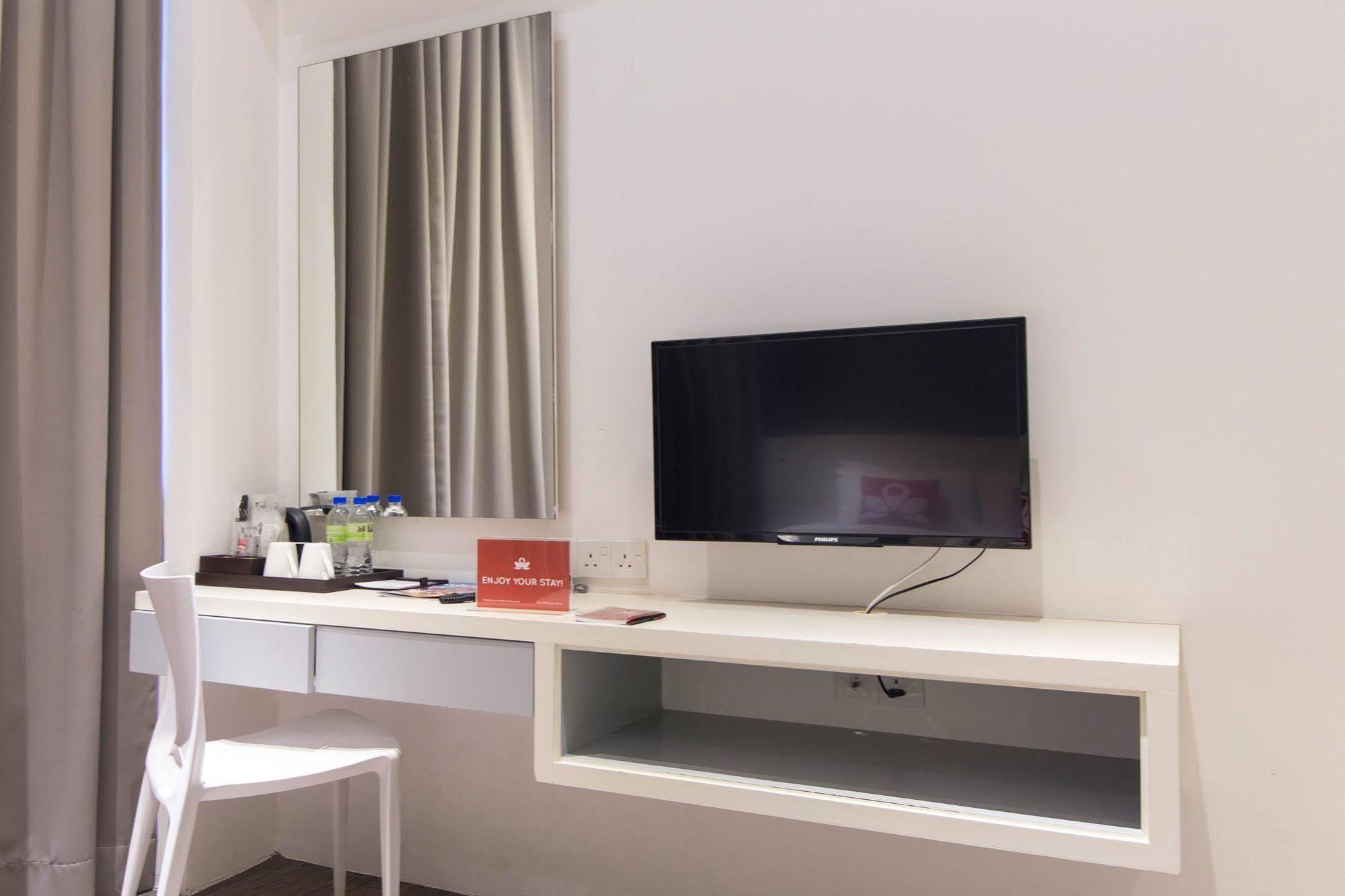 Zen Rooms Macallum George Town Dış mekan fotoğraf