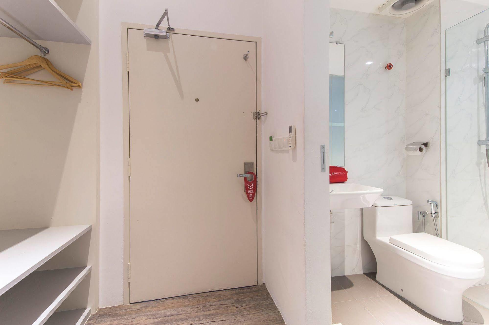 Zen Rooms Macallum George Town Dış mekan fotoğraf