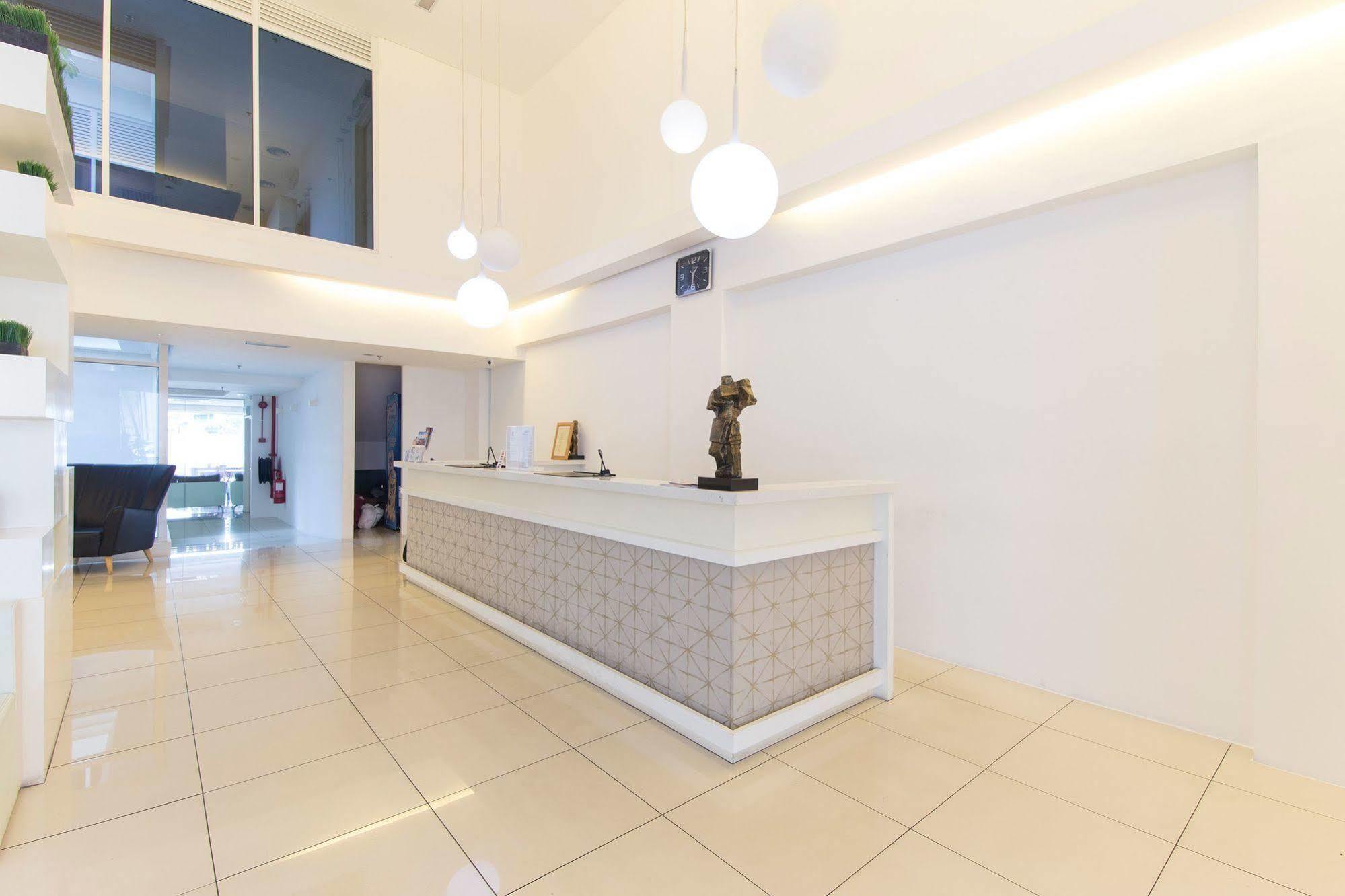 Zen Rooms Macallum George Town Dış mekan fotoğraf