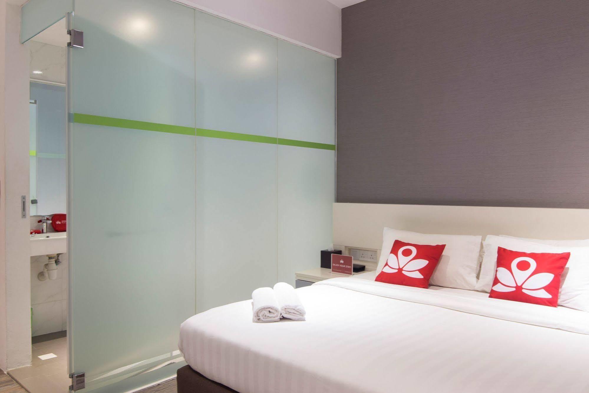 Zen Rooms Macallum George Town Dış mekan fotoğraf